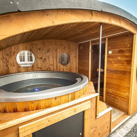Ferienbahnhof Fichtental Bahnhofs-lodge 아파트 Prackenbach